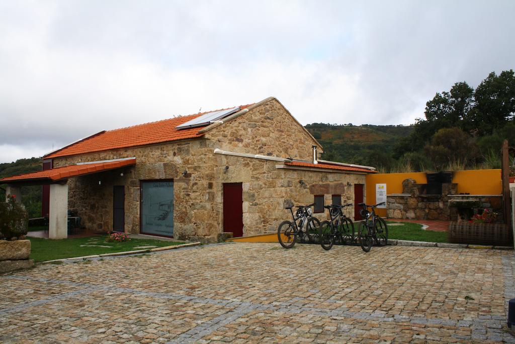 Casa Entre-Palheiros E Casa Do Canastro Montalegre Exterior photo